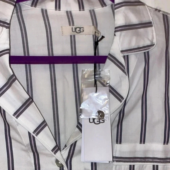 Ugg  one piece stripped pyjama top Sz XS - Picture 6 of 9